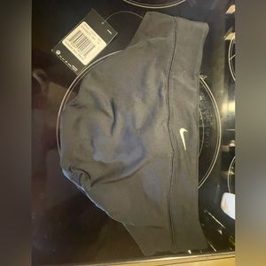 Black Nike bikini bottoms, brand new with tags and liner, size medium